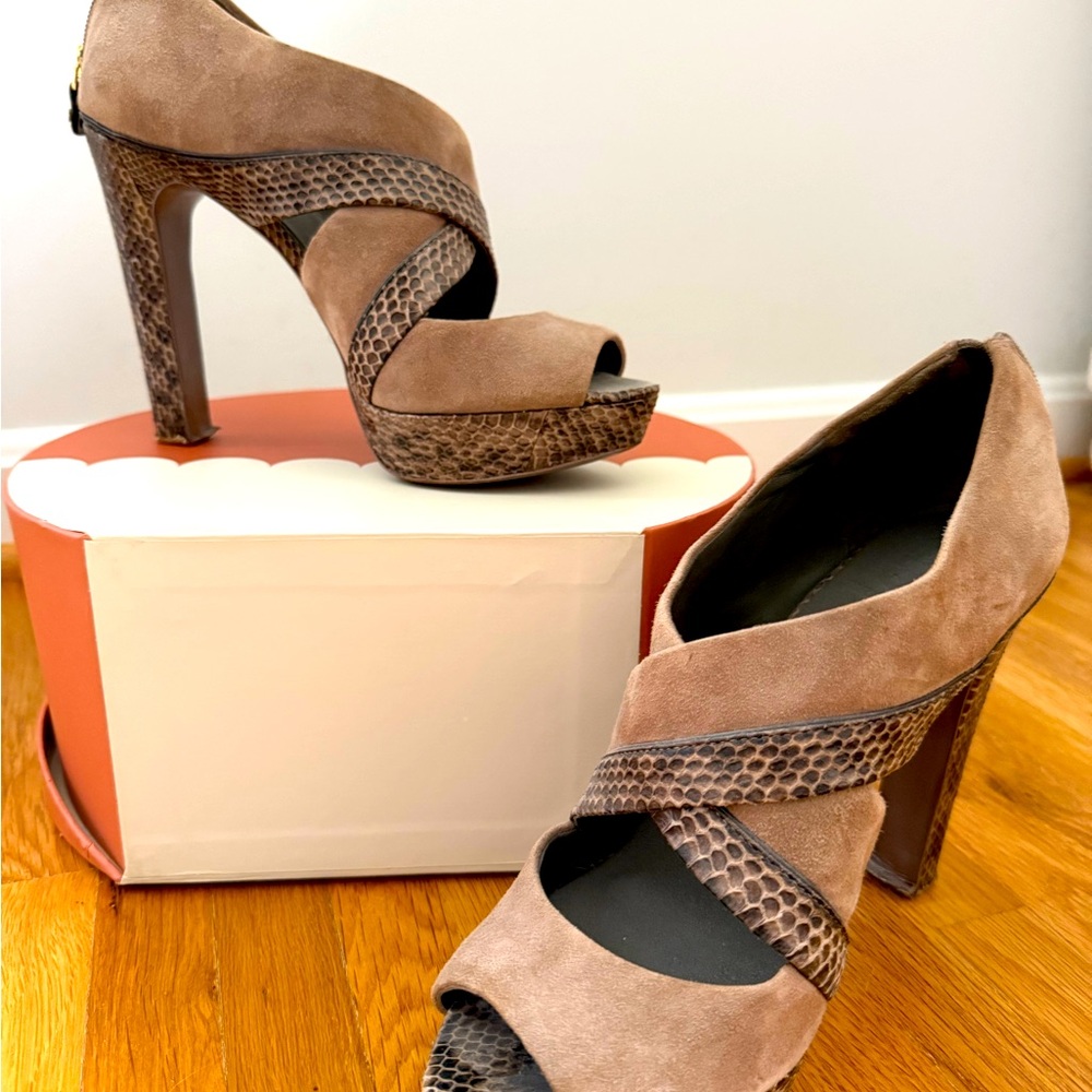 Tory Burch platform heels
